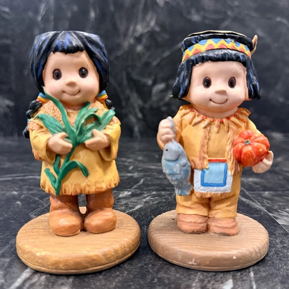 Thanksgiving Figurine Candleholders